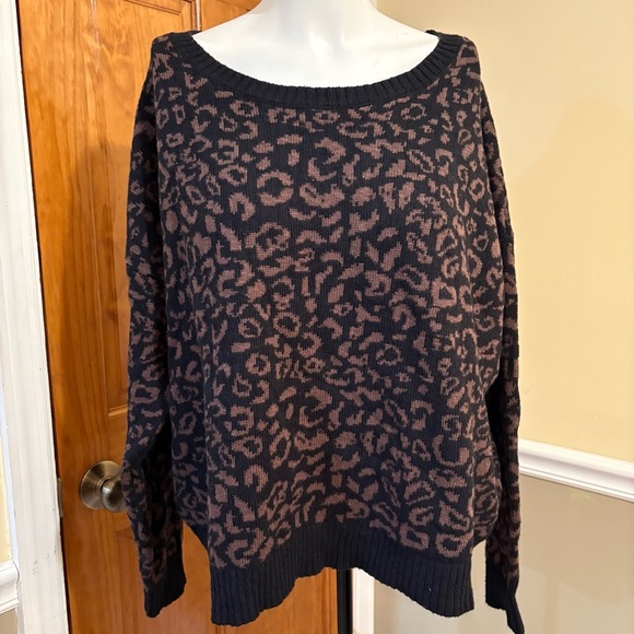 Free People Sweaters - Free People Leopard Print Women's Sweater Black and Brown Sz.M